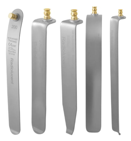 Thompson retractor blade
